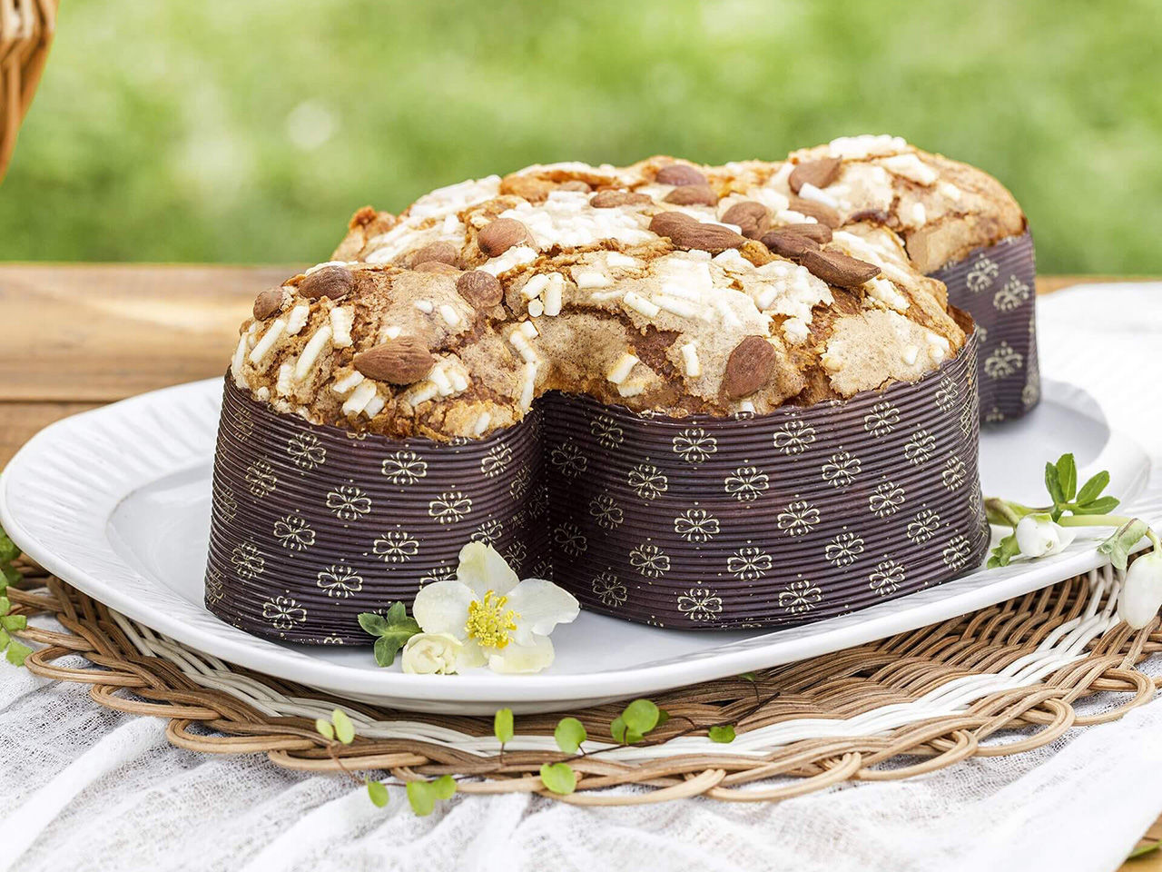 Dolce di Pasqua Carli in prima immagine prodotto.