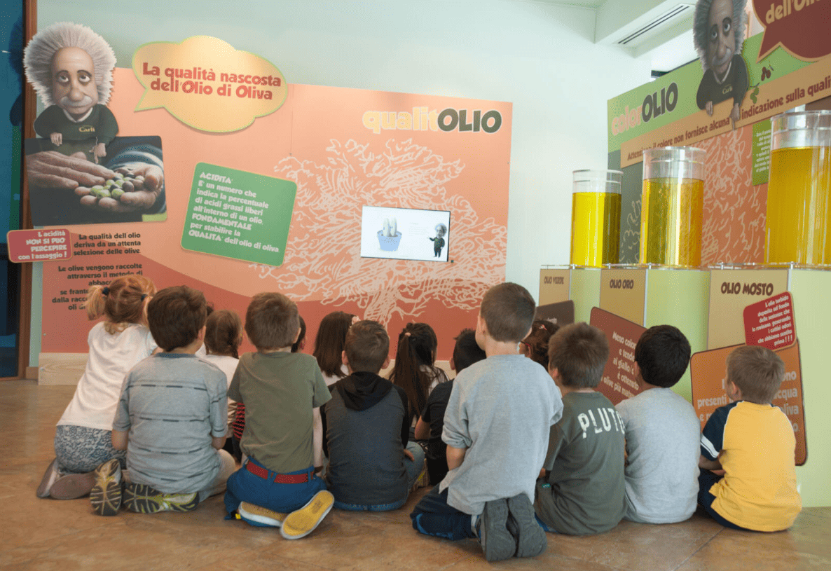 Attivita per bambini al Museo dell Olivo Carli.
