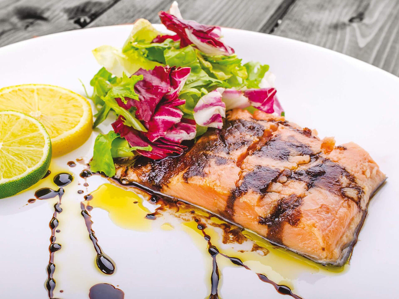 Trancio di salmone con Aceto Balsamico di Modena Fratelli Carli