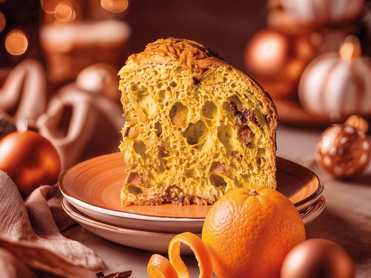 fetta di dolce di natale arancia e cioccolato
