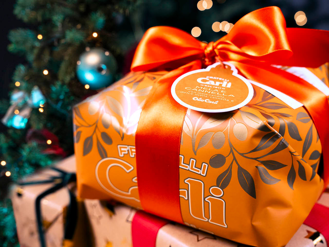 Dolce di Natale mela e cannella Fratelli Carli in confezione regalo