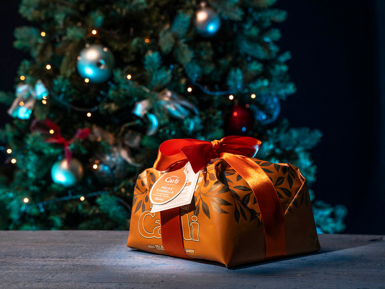 Dolce di Natale mela e cannella Fratelli Carli in confezione regalo