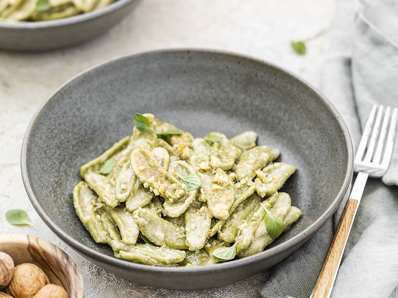 Pasta Foglie di ulivo con Pesto di Noci Fratelli Carli