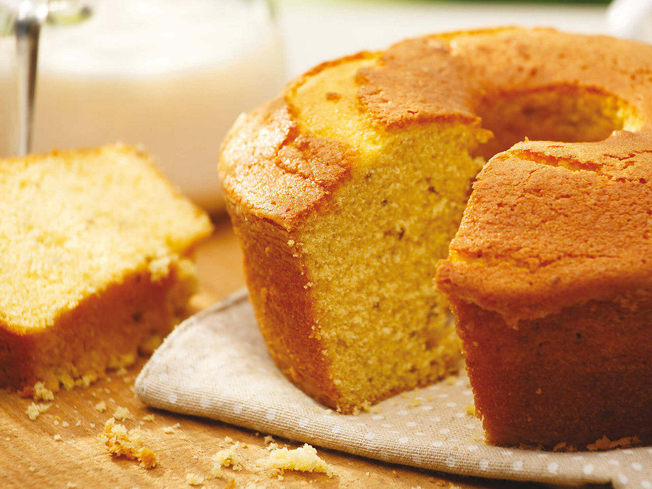 Ciambellone Dolce all'Olio Extra Vergine di Oliva classico Fratelli Carli