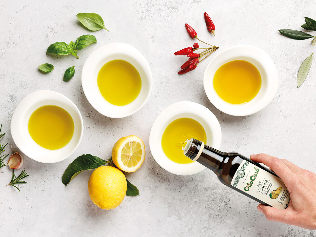 Ciotole contenente Olio & limone Fratelli Carli