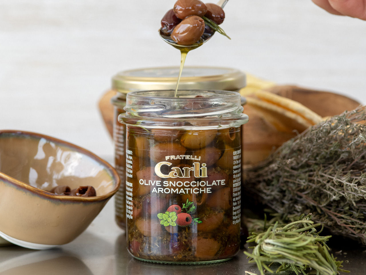 Vasetto di Olive snocciolate aromatiche Fratelli Carli