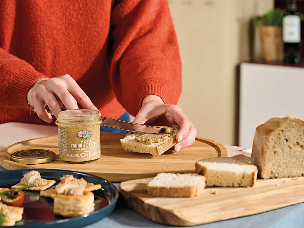 Seconda immagine carousel con pate tonno e carciofi Carli.