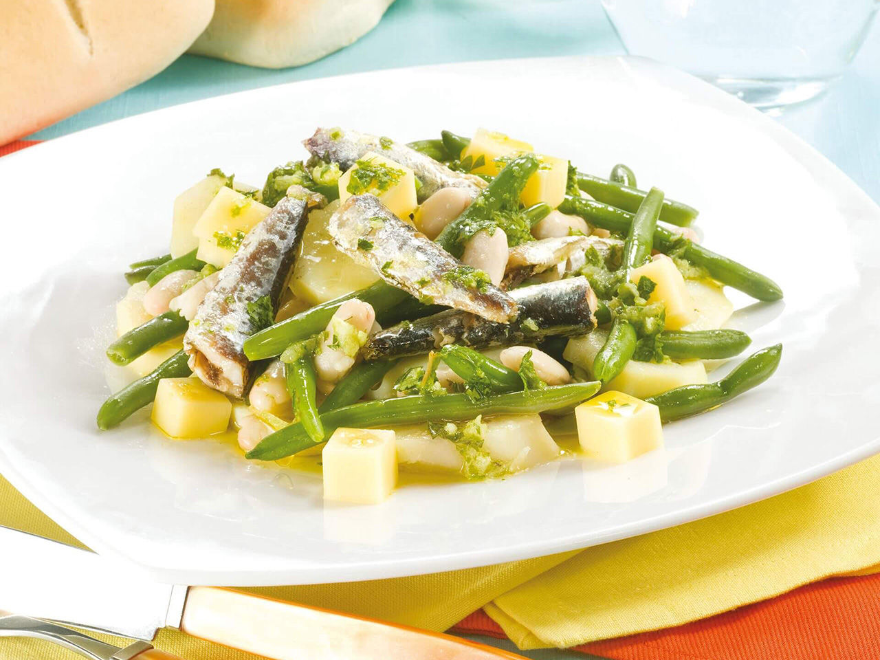 Insalata di patate fagiolini con filetti di Sardine Fratelli Carli